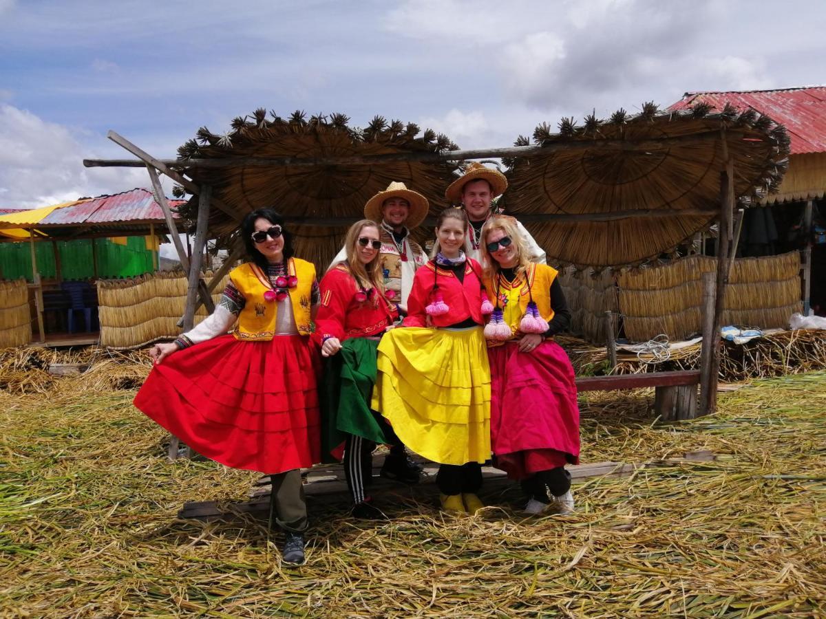 Urosfood & Titiqaqa Lodge 외부 사진